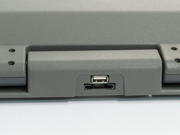Потолочный монитор 22" со встроенным медиаплеером AVS2220MPP (серый)