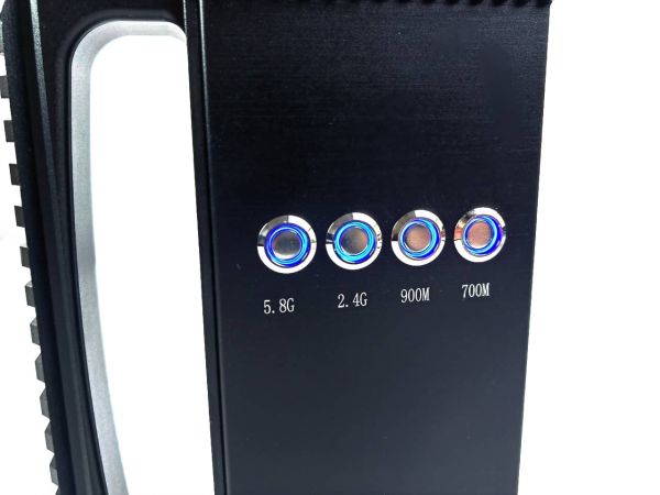 4-канальный портативный РЭБ подавитель дронов Гард-4 (0.7/0.9/2.4/5.8ГГц) 35Вт