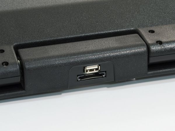 Потолочный монитор 22" со встроенным медиаплеером AVS2220MPP (черный)