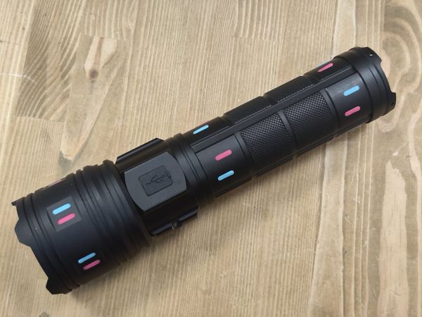 Аккумуляторный ручной фонарь Flashlight AK177 с Type-C и флуоресцентными метками