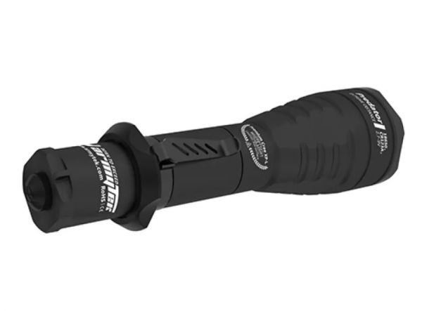 Ручной тактический фонарь Armytek Predator (красный свет)