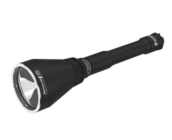 Ручной поисковой фонарь Armytek Barracuda Pro