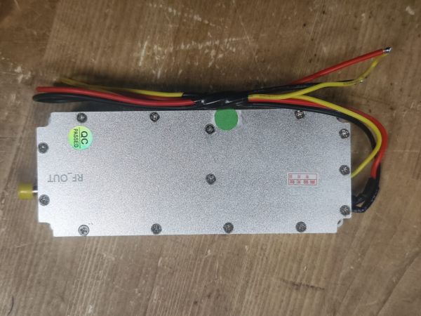 Генератор помех LoRa джаммер цифровой 50Вт 500-700Мгц для РЭБ